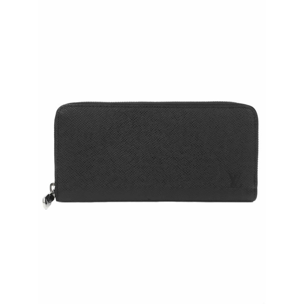 Louis Vuitton Taiga Zippy Wallet Horizontal Round Zipper Long